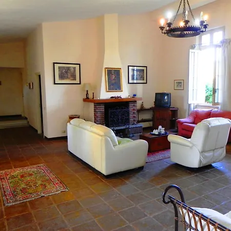 Vila Eleonora *